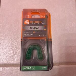 BRAND NEW shock doctor green mouthguard